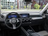 Mercedes-Benz EQB bei Sportwagen.expert - Abbildung (8 / 13)