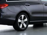 Mercedes-Benz C 4M Avantgarde bei Sportwagen.expert - Abbildung (5 / 11)