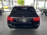 Mercedes-Benz C-Klasse bei Sportwagen.expert - Abbildung (7 / 15)