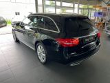 Mercedes-Benz C-Klasse bei Sportwagen.expert - Abbildung (8 / 15)