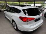 Ford Focus bei Sportwagen.expert - Abbildung (5 / 15)