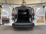 Ford Transit bei Sportwagen.expert - Abbildung (8 / 15)