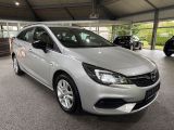 Opel Astra bei Sportwagen.expert - Abbildung (4 / 15)