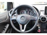 Mercedes-Benz B-Klasse bei Sportwagen.expert - Abbildung (10 / 15)