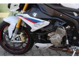 BMW S 1000 bei Sportwagen.expert - Abbildung (14 / 15)