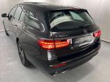 Mercedes-Benz E 300T bei Sportwagen.expert - Abbildung (7 / 15)