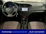 Hyundai i20 bei Sportwagen.expert - Abbildung (10 / 12)