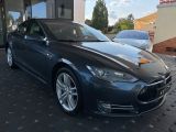 Tesla Model S bei Sportwagen.expert - Abbildung (8 / 15)