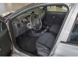Renault Clio bei Sportwagen.expert - Abbildung (7 / 13)