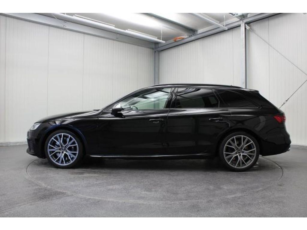 Audi S4 bei Sportwagen.expert - Hauptabbildung Audi S4 bei Sportwagen.expert - Hauptabbildung